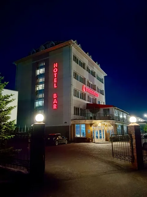 Славянка: Гостиница Паллада