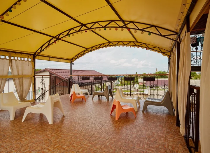 Черноморское: Chernomorskij Bereg Hotel