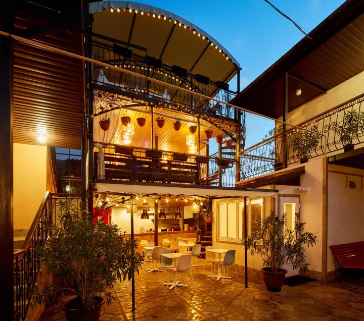Черноморское: Chernomorskij Bereg Hotel