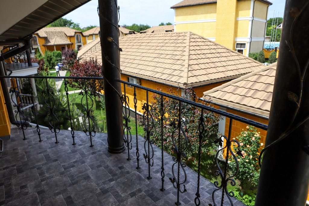 Черноморское: Leo Palace Hotel