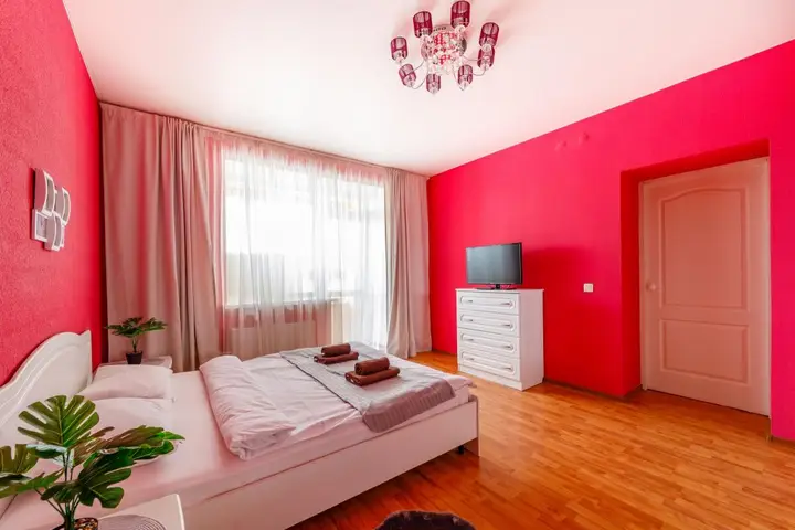 Room Tour (Рум Тур) на улице Фурманова 123 — фото 4