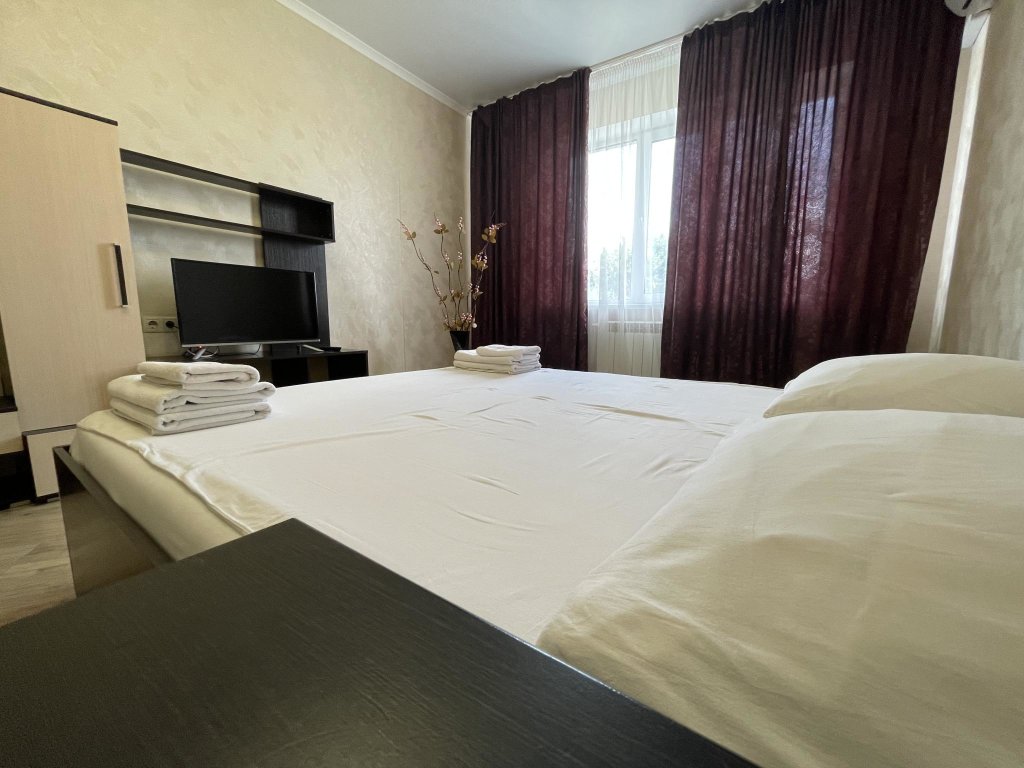 Брянск: Flats-line Krasnoarmeyskaya, 42