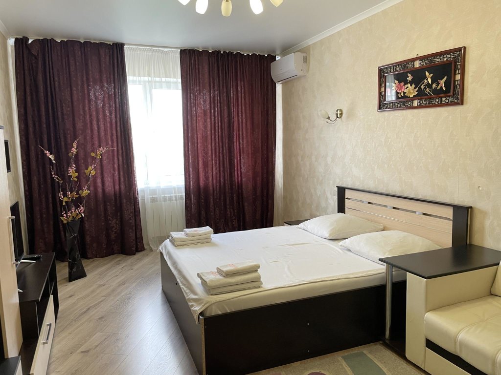 Брянск: Flats-line Krasnoarmeyskaya, 42