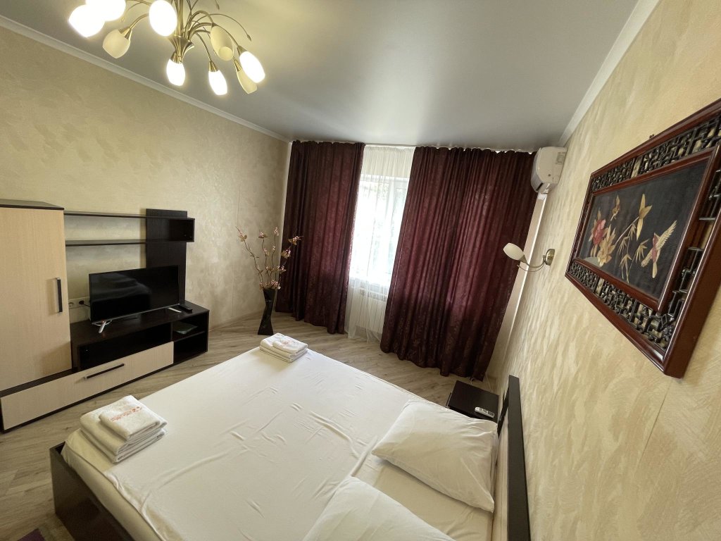 Брянск: Flats-line Krasnoarmeyskaya, 42