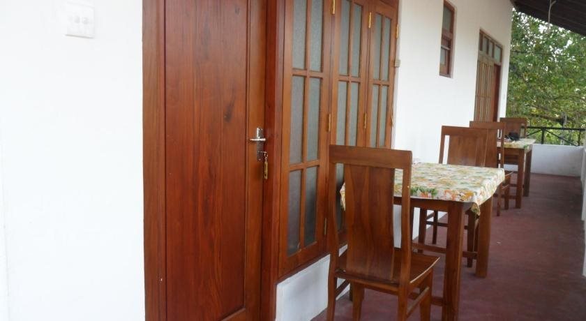 Мирисса: Pearl Resort Mirissa