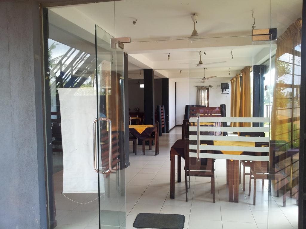 Унаватуна: Dream Guest House and Restaurant