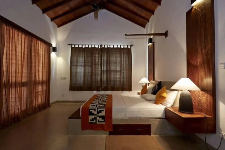 Киринда: Koragaha Lodge