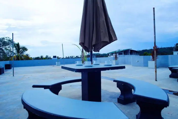 Мирисса: Isindu Sky Lodge Mirissa