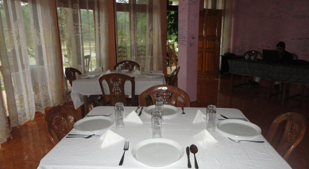 Канди: Mahaweli View Inn