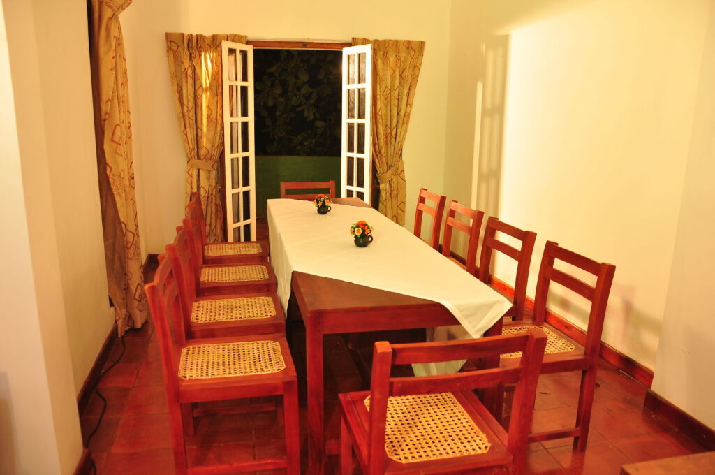 Канди: Linwood Bungalow