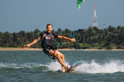 Кандакули: Kite-n-Roll