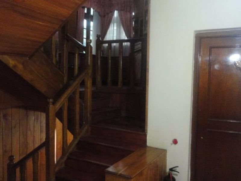Нувара-Элия: Glenfall Inn