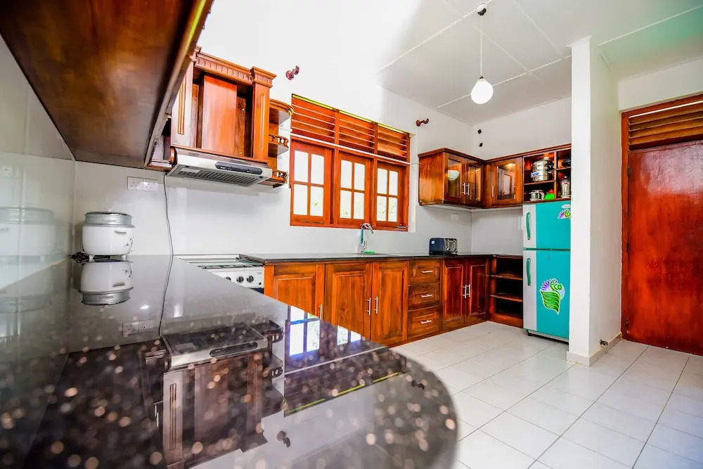 Ахангама: OYO 483 Kabalana Villa