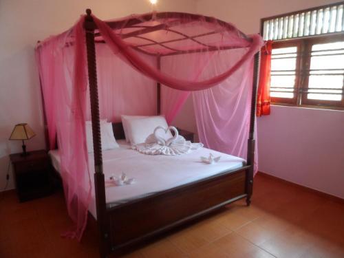 Pearl Island Beach Hotel — фото 2