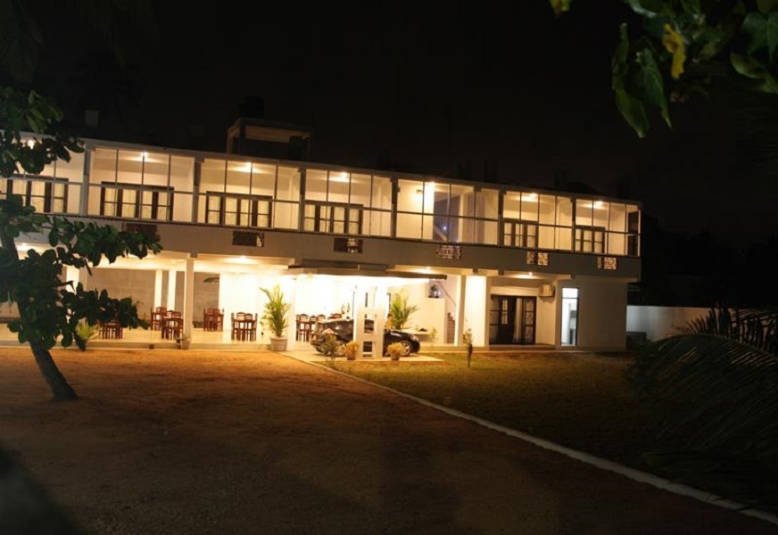 Estuary Beach Hotel — фото 1