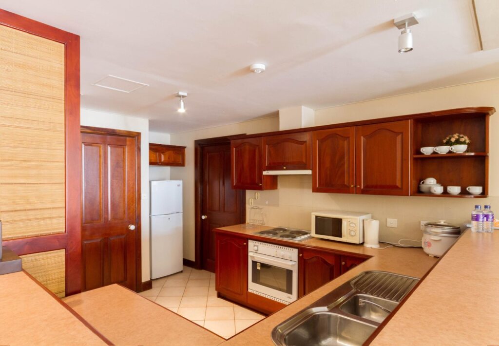 Коломбо: Crescat Apartments