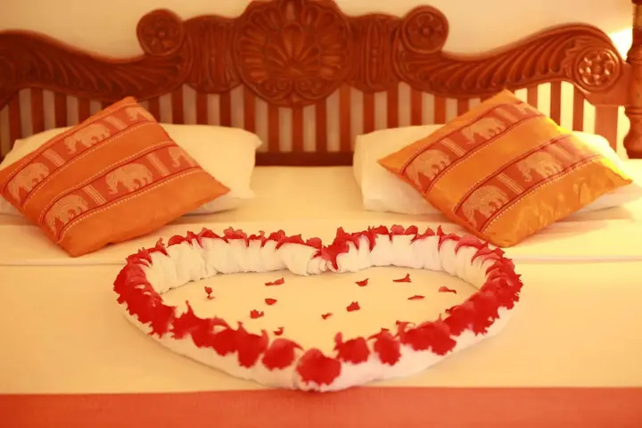 Индурува: Royal Beach Resort