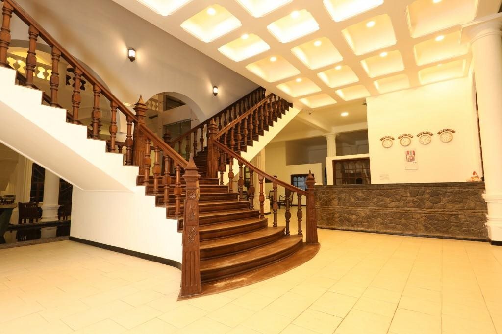 Индурува: Royal Beach Resort