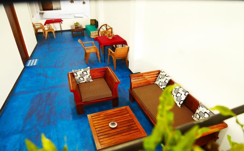 Велигама: Surasa Beach Resort