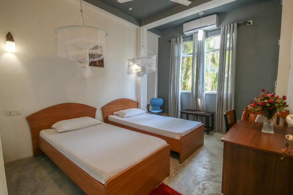 Унаватуна: Holiday Inn Unawatuna
