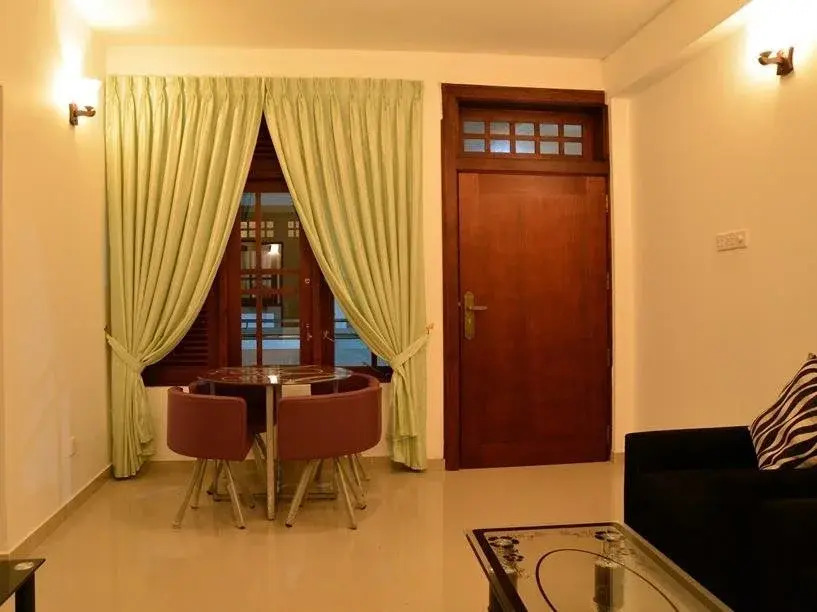 Гора Lavinia: Grand Jaya Residence