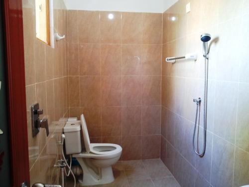 Мирисса: Maya Guest House