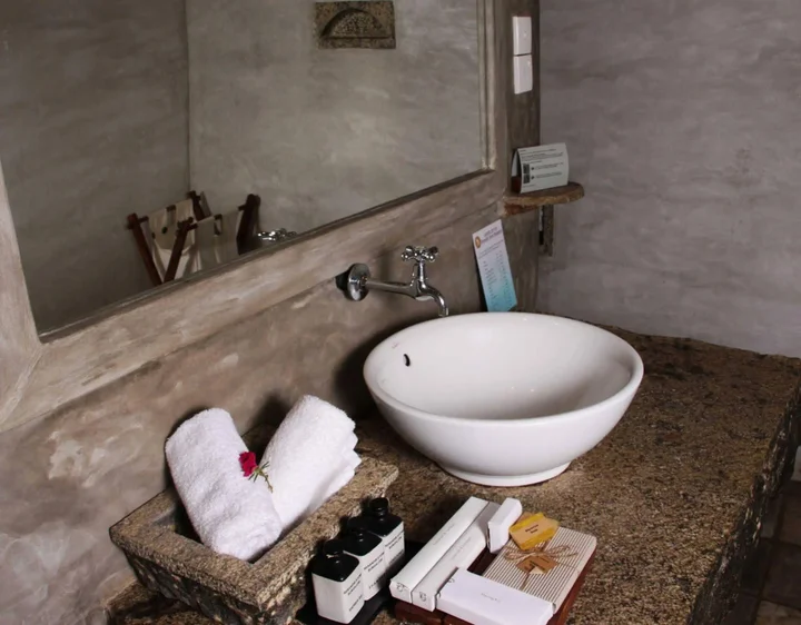 Канди: Serendip Stone Hotel and Bungalow