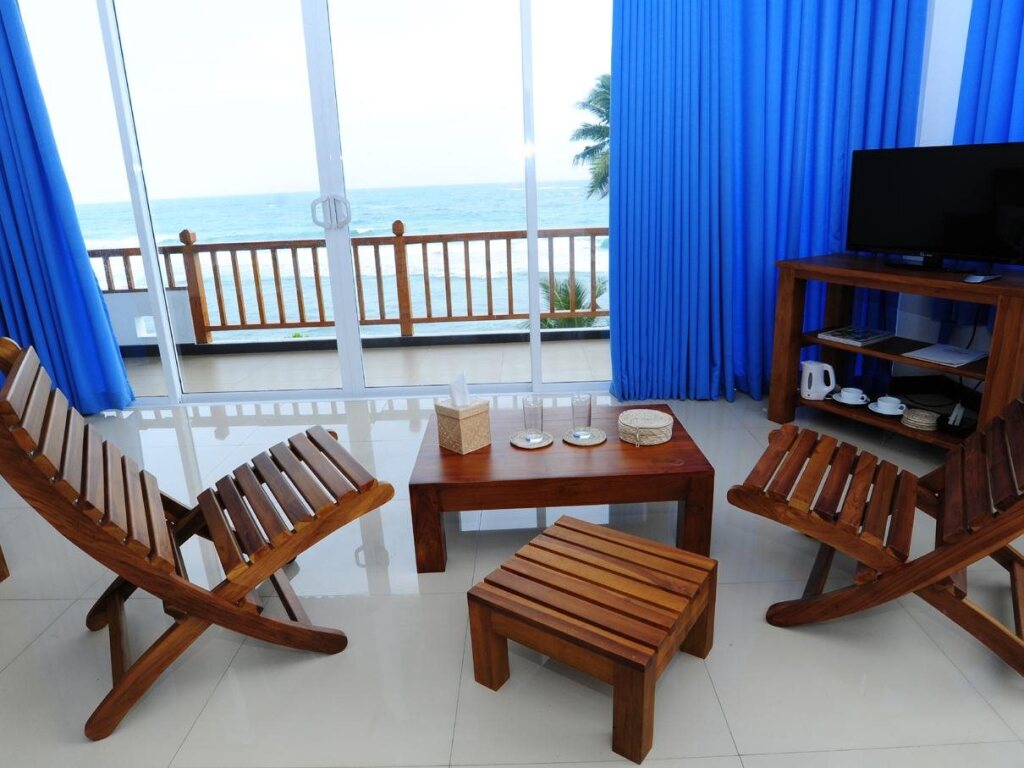 Унаватуна: Sanmira Renaissance Hotel