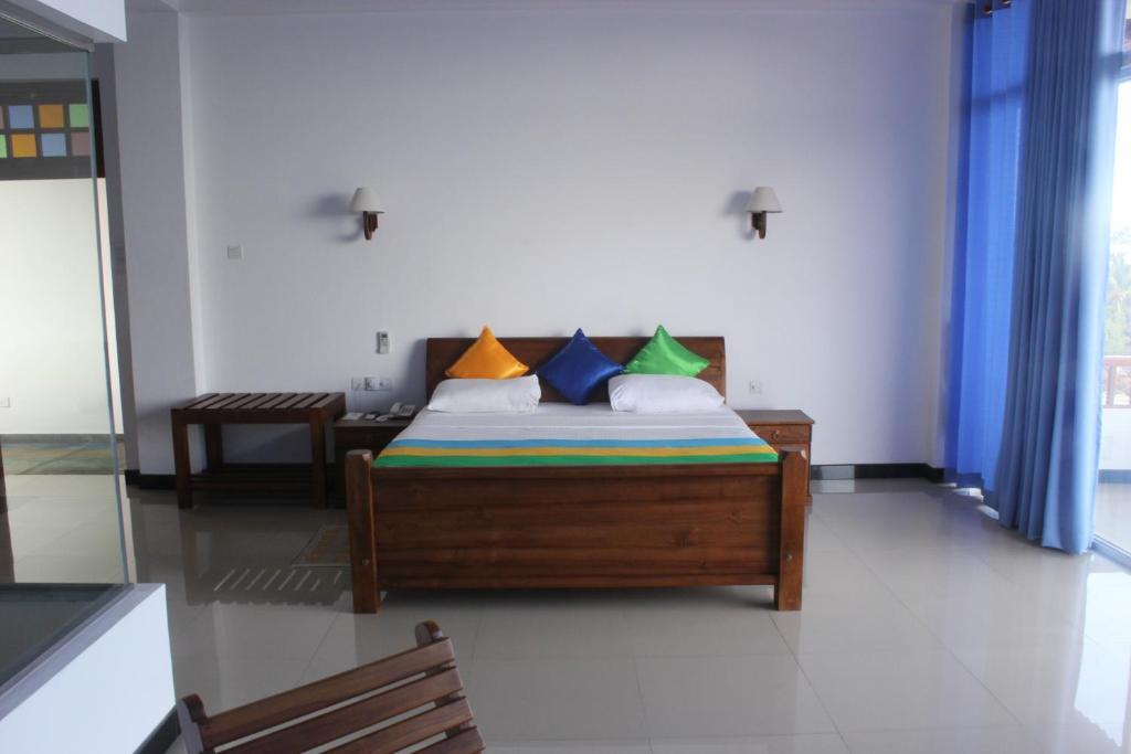 Унаватуна: Sanmira Renaissance Hotel