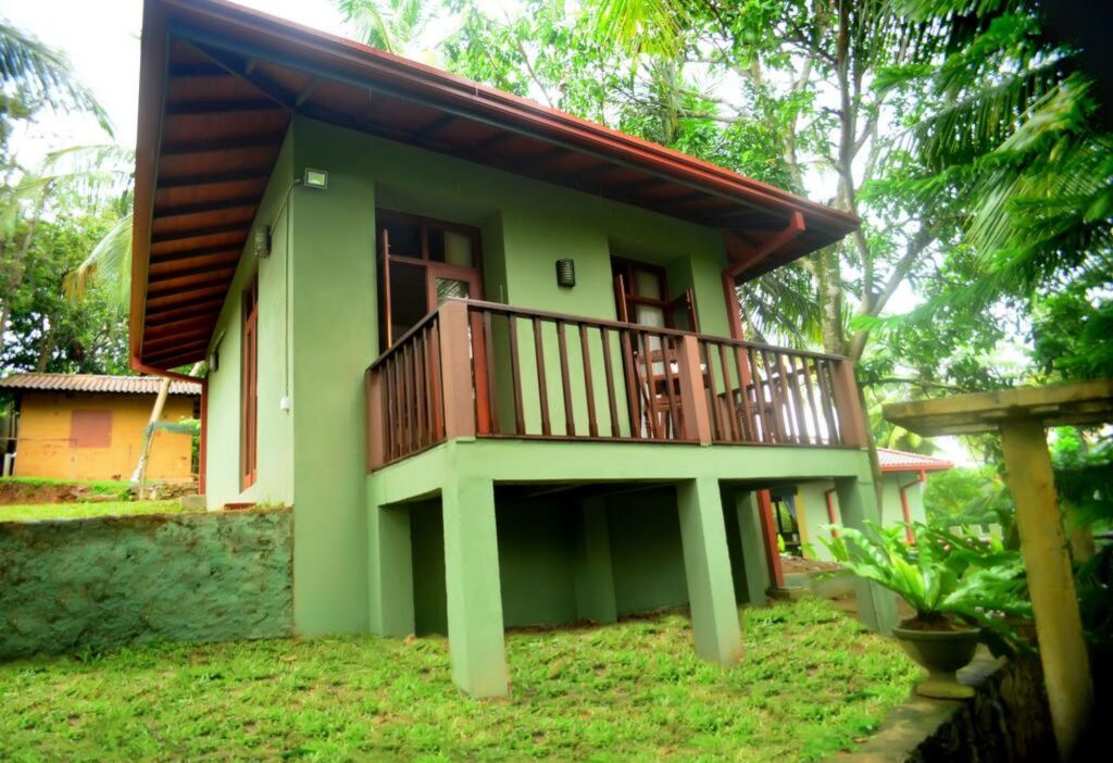 Унаватуна: Tropical Retreat
