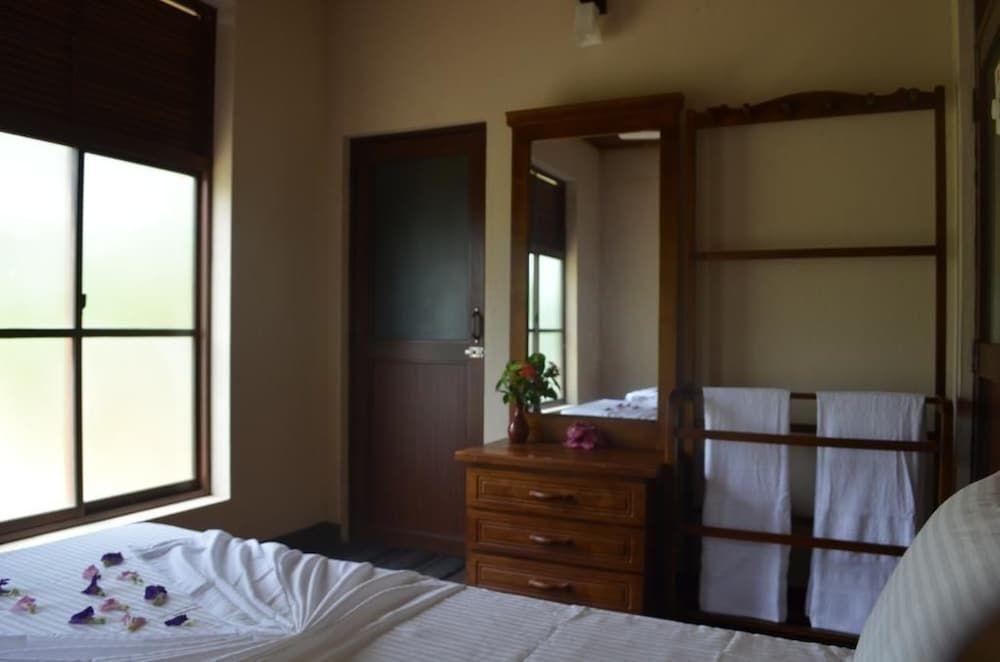 Киринда: Aqua Front Yala Resort