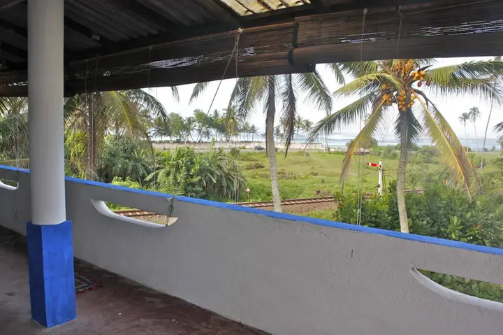 Ахангама: Asanka Surf House