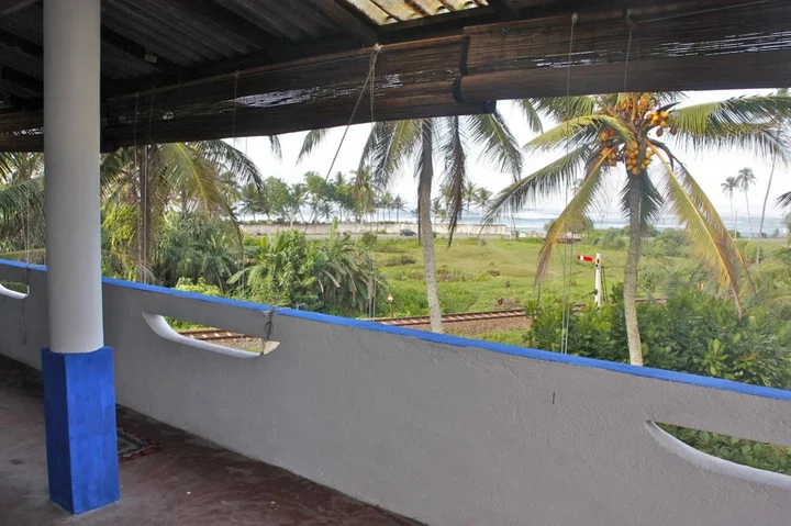 Ахангама: Asanka Surf House