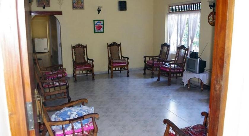 Dimuthu Tour Inn — фото 6