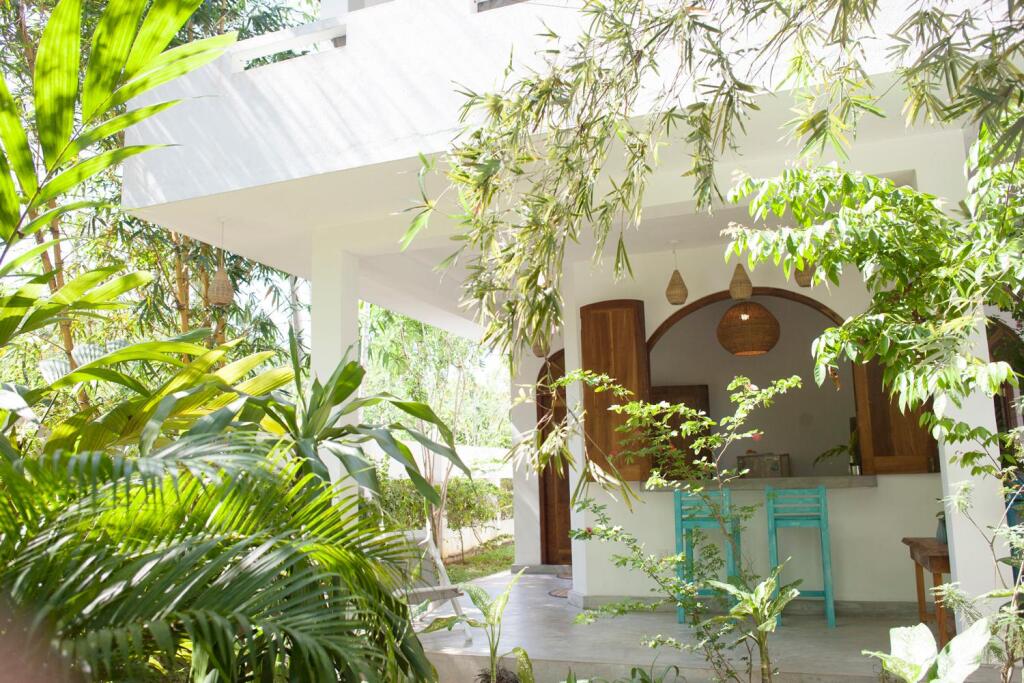 Хиккадува: Banana Leaf Apartments
