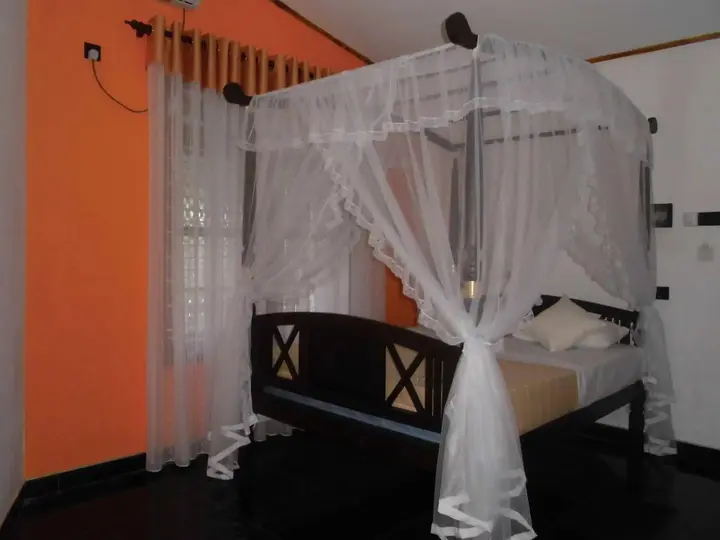 Мирисса: ExtremeHost Guest House