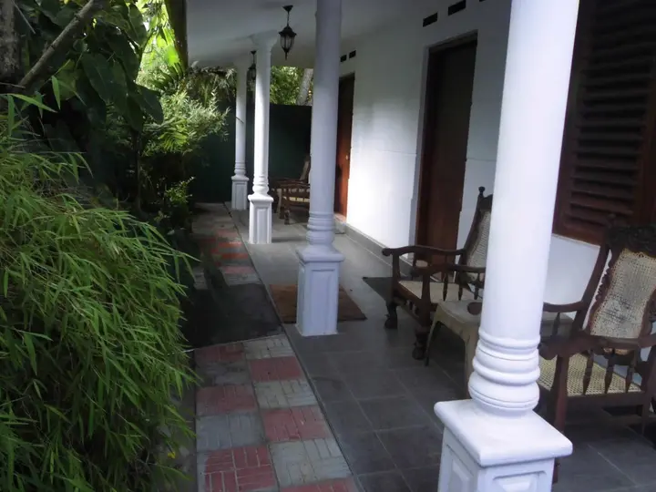 Мирисса: ExtremeHost Guest House