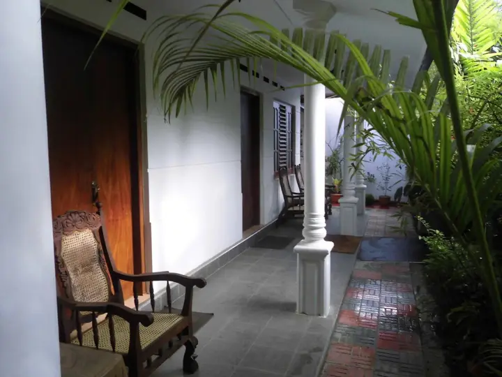 Мирисса: ExtremeHost Guest House