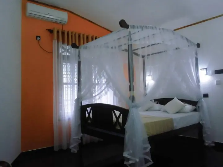 Мирисса: ExtremeHost Guest House