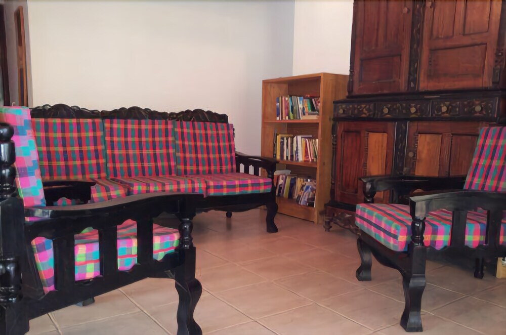 Негомбо: Beach House Negombo