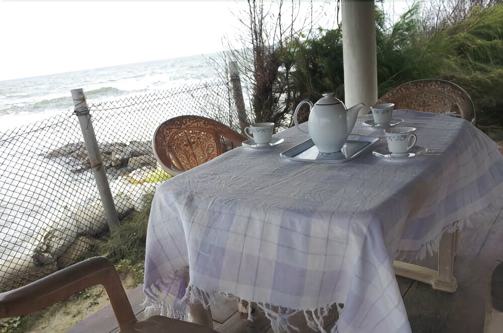 Негомбо: Beach House Negombo