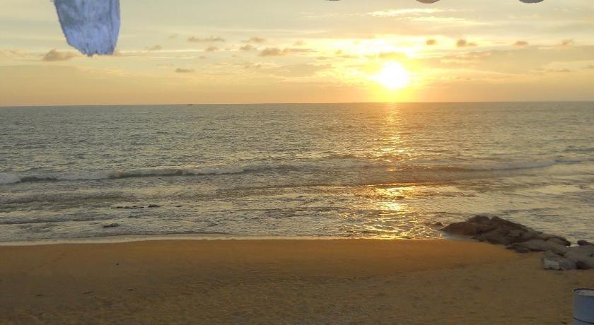 Негомбо: Beach House Negombo