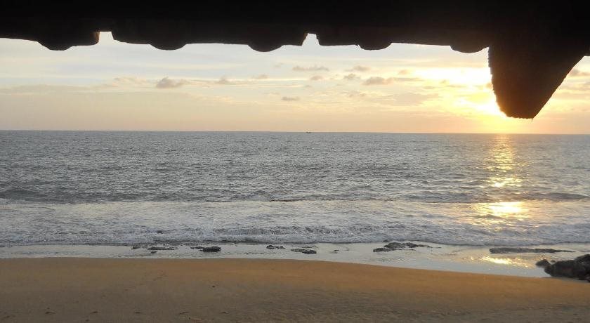 Негомбо: Beach House Negombo