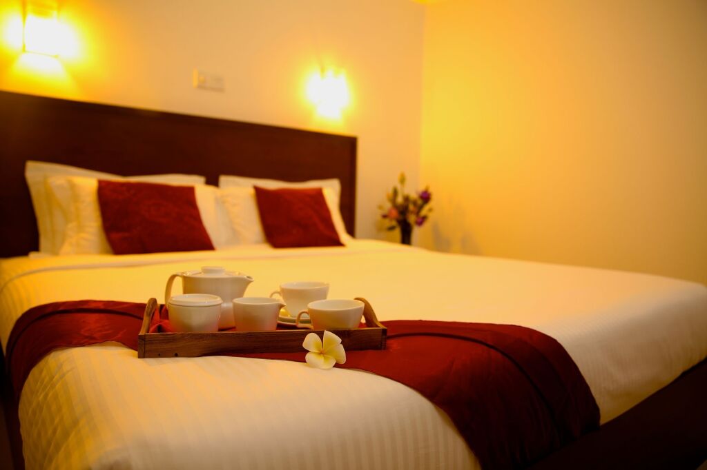 Whispering Palms Hotel — фото 3