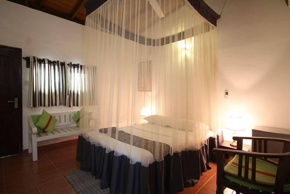 Унаватуна: Tartaruga Hotel