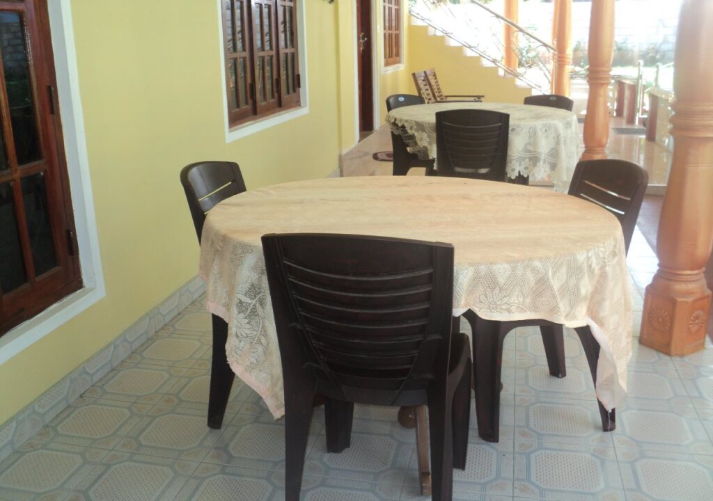 Дамбулла: Kandalama Kings Resort