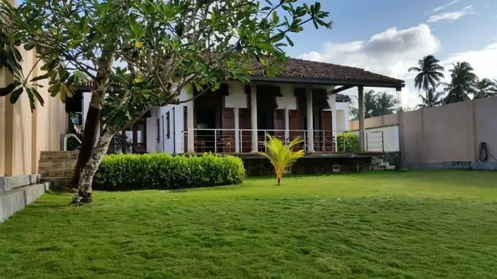 Унаватуна: Villa Saldana