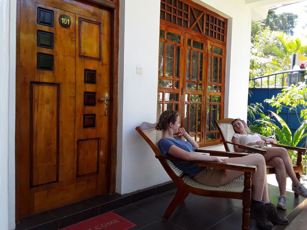Элла: Ella Grand Peak Hotel