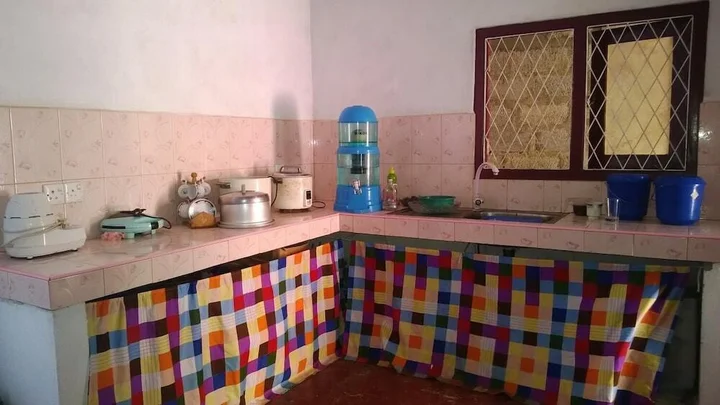 Полватумодара: Damith Tourist Inn