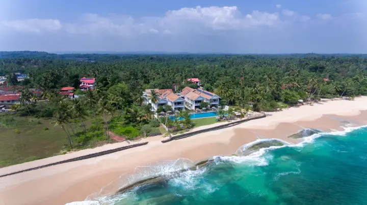 carousel image 0